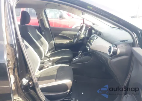 2021 Nissan Versa Sv Xtronic Cvt z USA, uszkodzony, nr VIN 3N1CN8EV3ML811207